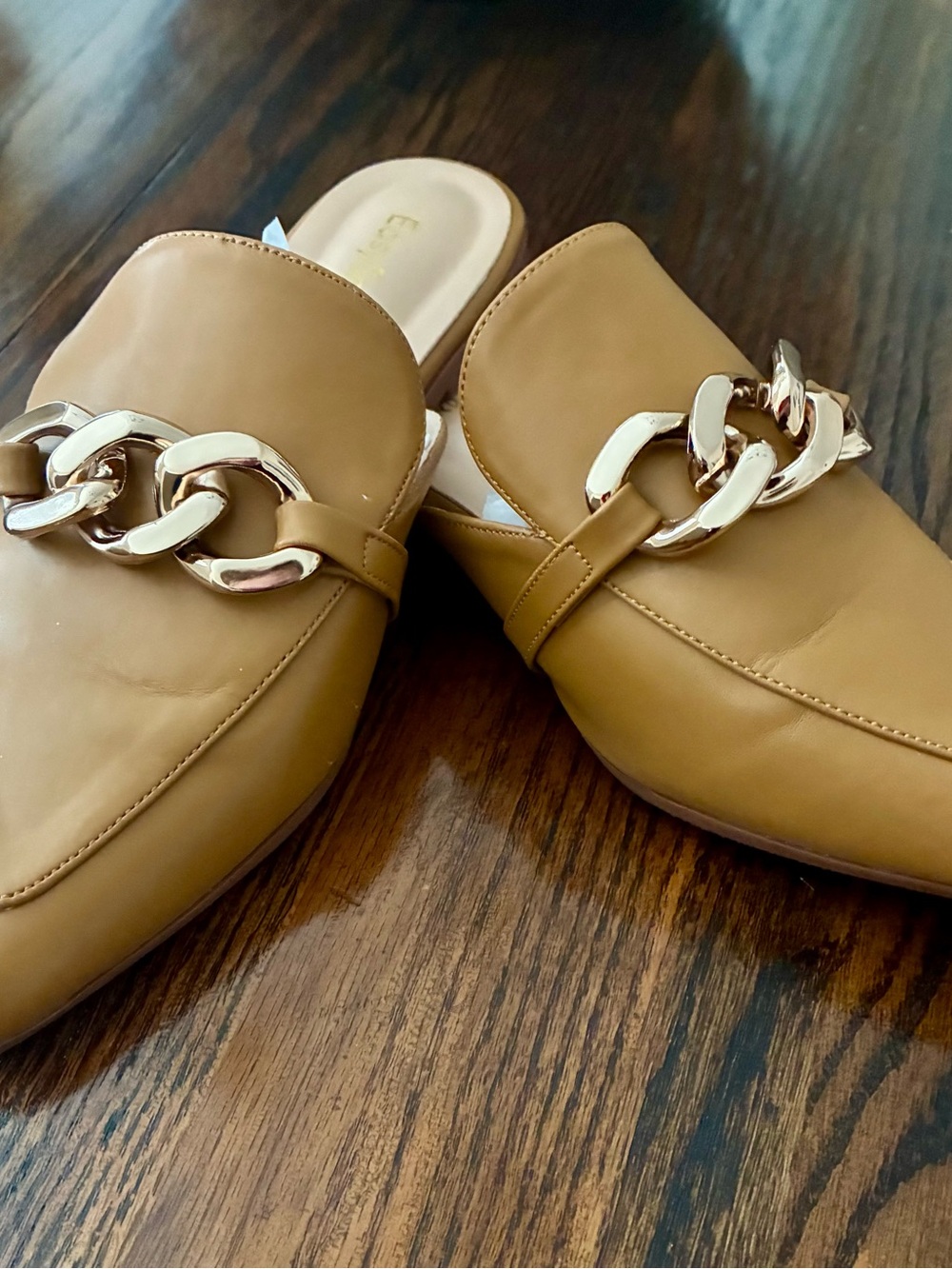 Women's Tan Slip-On Chain-Trim Mules